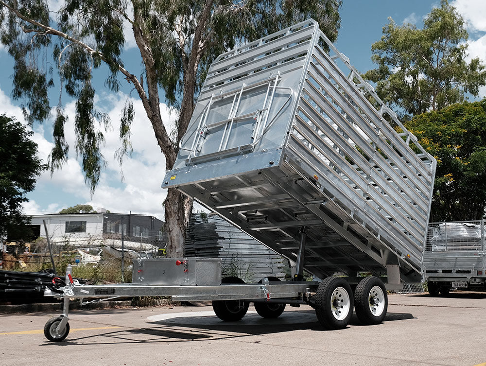 12×7 Hydraulic Flat Top Cattle / Livestock Trailer For Sale (3500KG ATM)