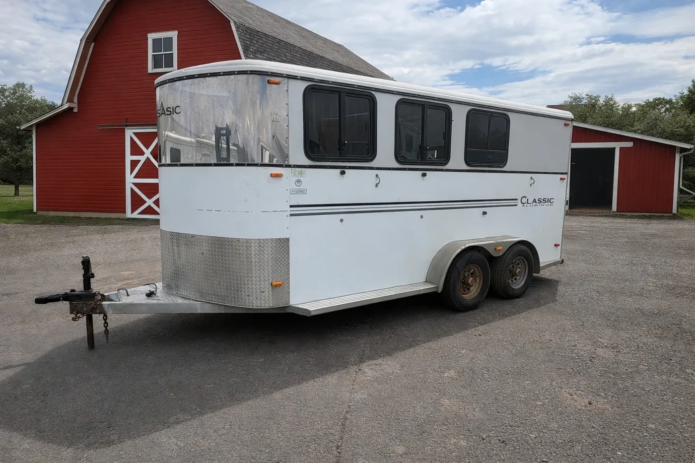 2003 Classic Cavalier 3 Horse Bumper Pull