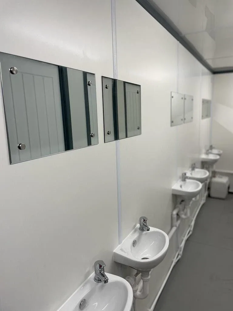 20ft x 8ft Shipping Container Toilet Block – Reading