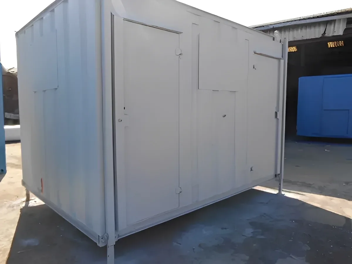 2+1 Toilet Unit Shipping Container