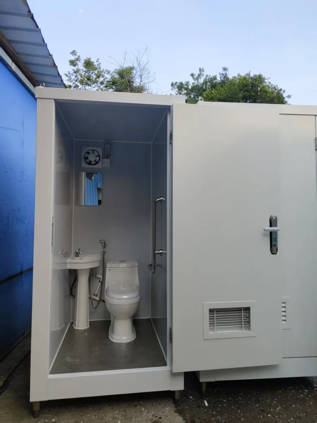 prefabricated bathroom Outdoor Mobile Toilet Sink Bathroom & Accessories