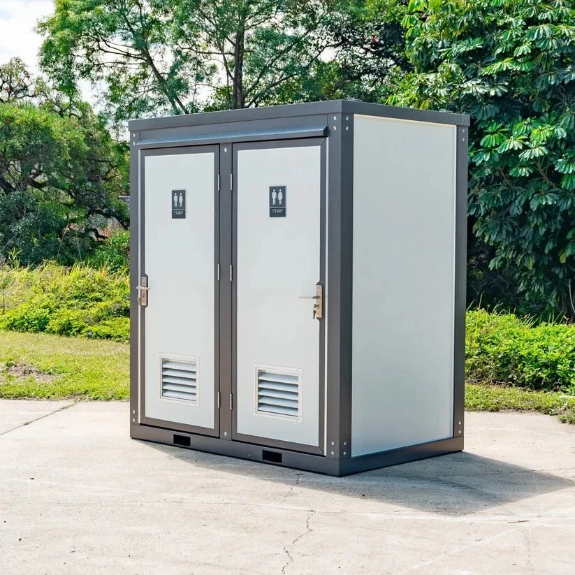 Single Stall Portable Restroom Outdoor Mobile Toilet Sink Bathroom & Accessories