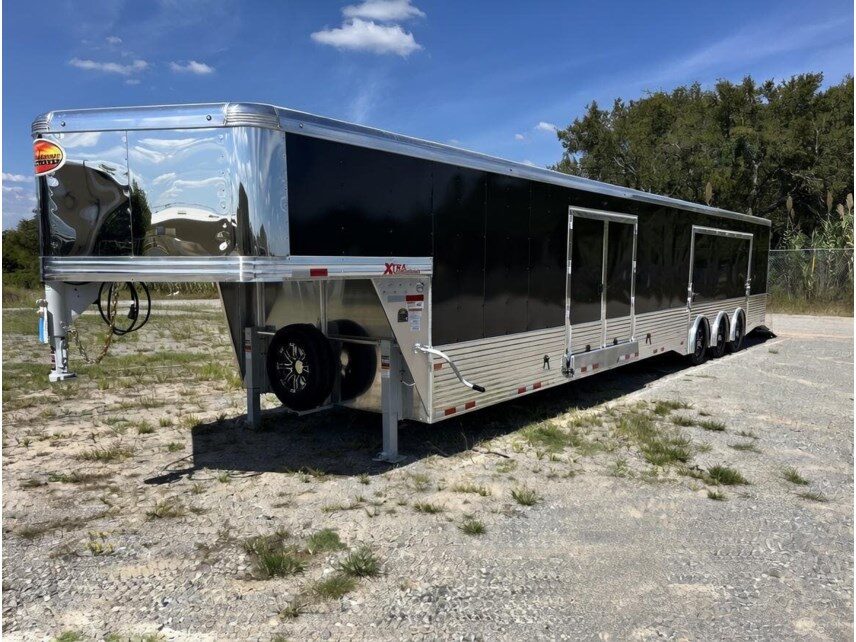 Horse Trailer